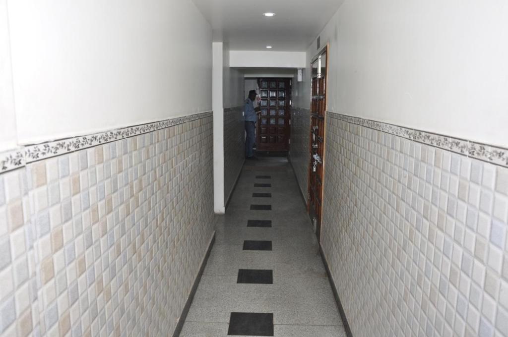 Hotel Al Gulzar Delhi  Exterior photo